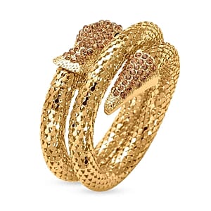 Black Resin and Champagne Austrian Crystal 0.20 ctw Bracelet in Goldtone (6.50 In)