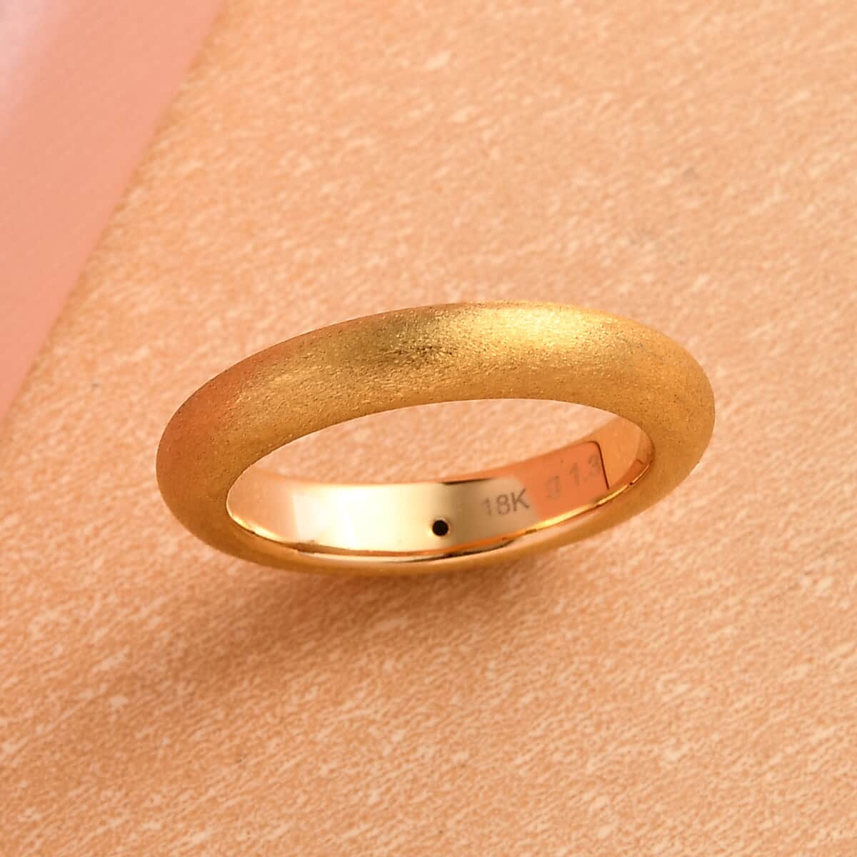 18K Yellow Gold Electroforming Band Ring 1.85 Grams image number 1