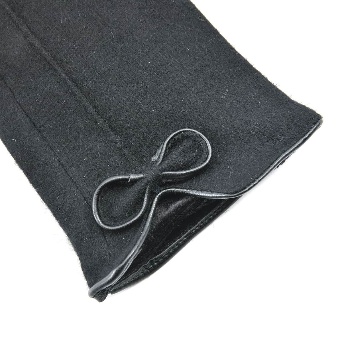 Black Cashmere Warm Gloves with Bowknot and Equipped Touch Screen Friendly image number 4
