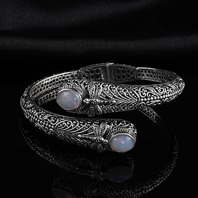 Bali Legacy Ethiopian Welo Opal Cuff Bracelet in Sterling Silver (7.50 In) 34.80 Grams 3.35 ctw
