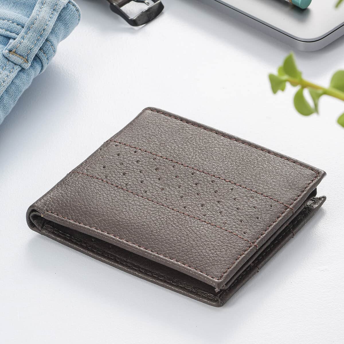 Father's Day Special Union Code Brown Genuine Leather RFID Protected Slim Minimalist Bifold Men's Wallet image number 1