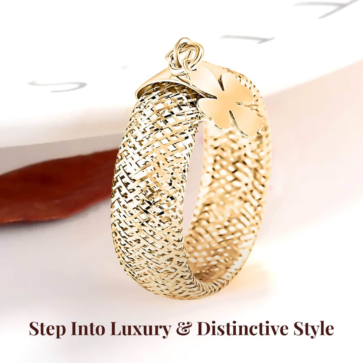 Maestro Gold Collection Italian 10K Yellow Gold Stretch Mesh Ring , Clover Charm Ring , Mesh Band Ring , Stretch Ring , Gold Band Ring (Size 5-9) image number 2