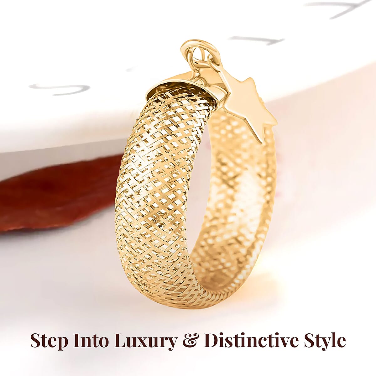 Maestro Gold Collection Stretch Mesh Ring in Italian 10K Yellow Gold, Star Charm Ring , Mesh Band Ring , Stretch Ring , Gold Band Ring (Size 5-9) image number 2