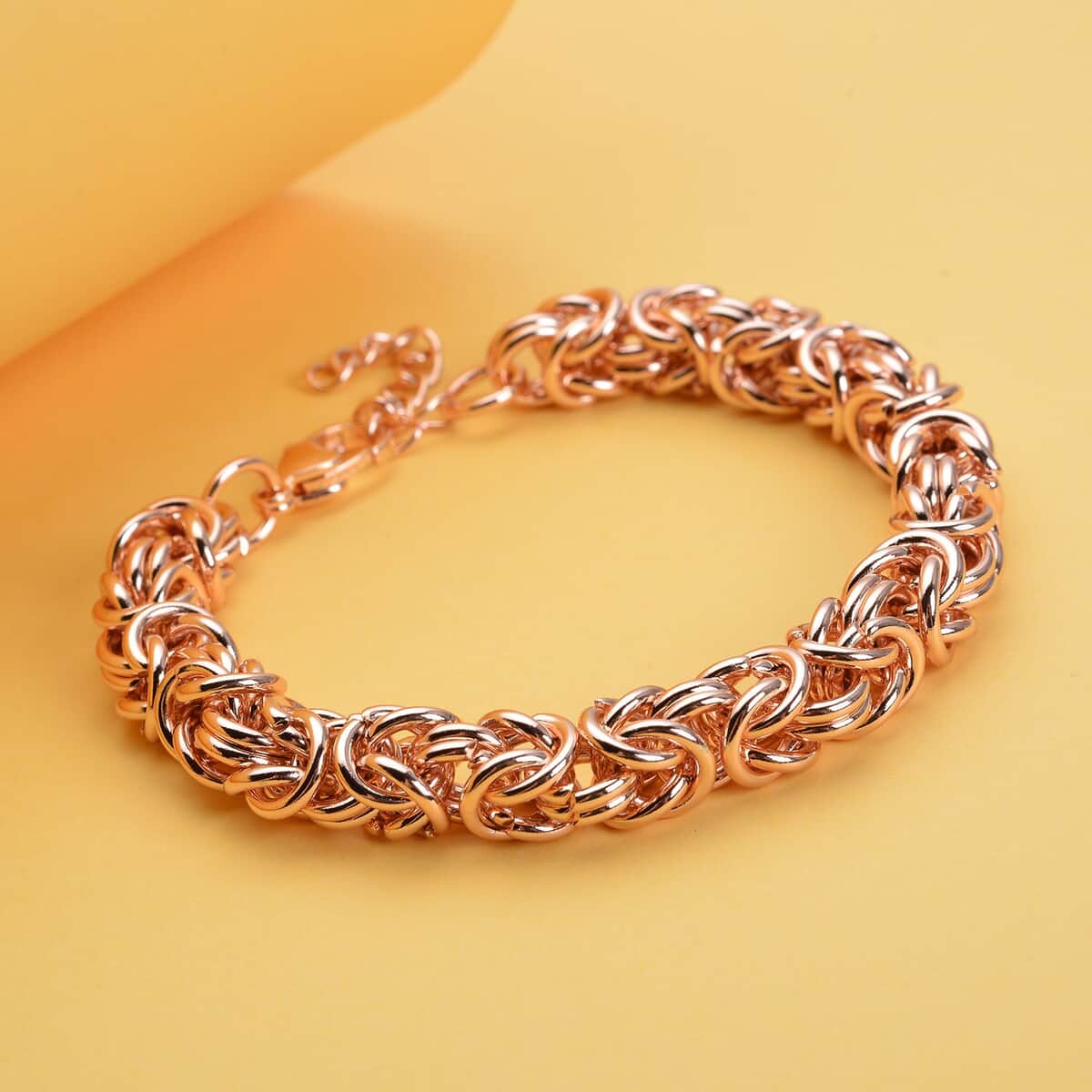 Fashionable Byzantine Link Chain Bracelet in ION Plated Rose Gold Stainless Steel (7.50-9.00In) 33.90 Grams image number 1