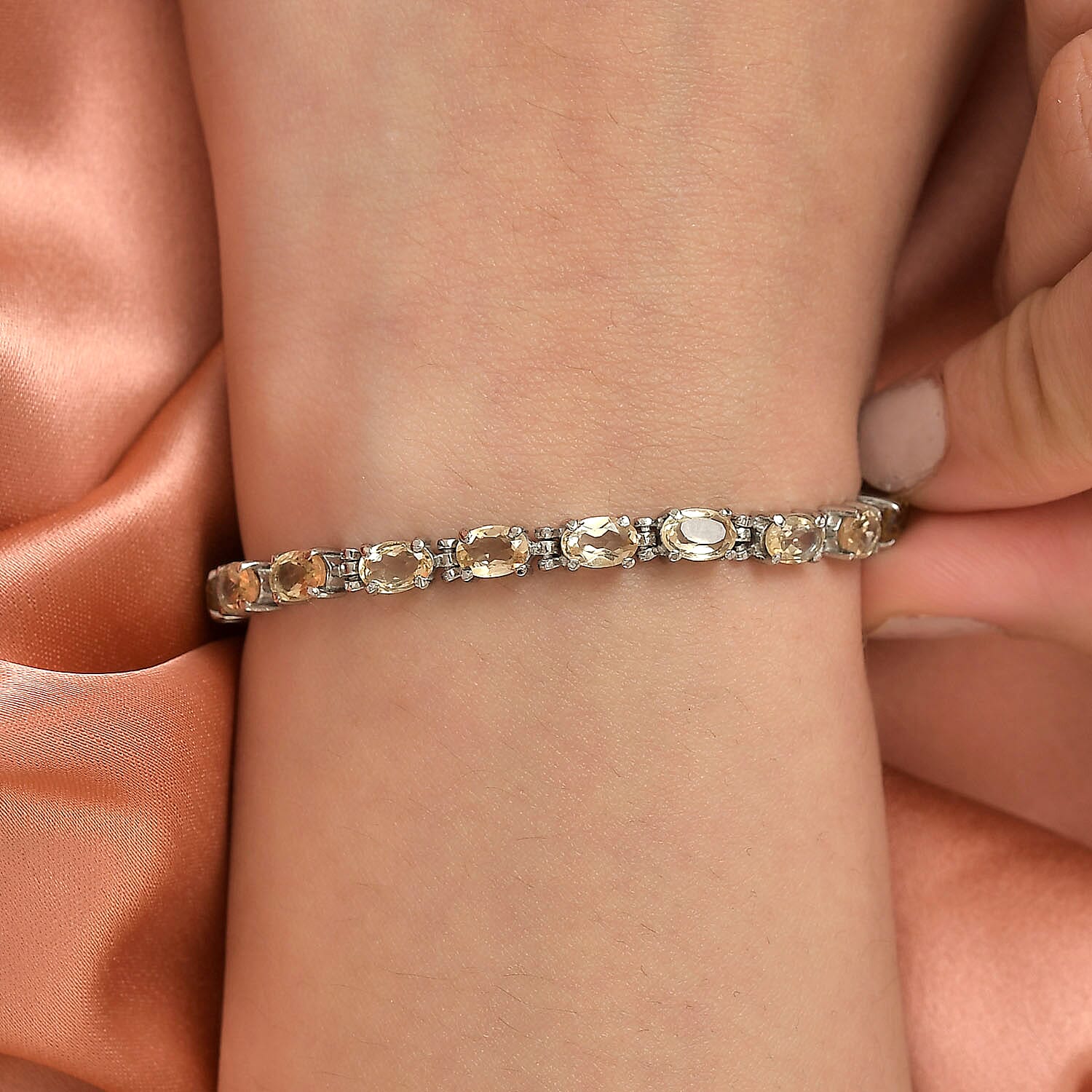 Brazilian Citrine 9.60 ctw Bracelet in Stainless Steel (8.00 In)