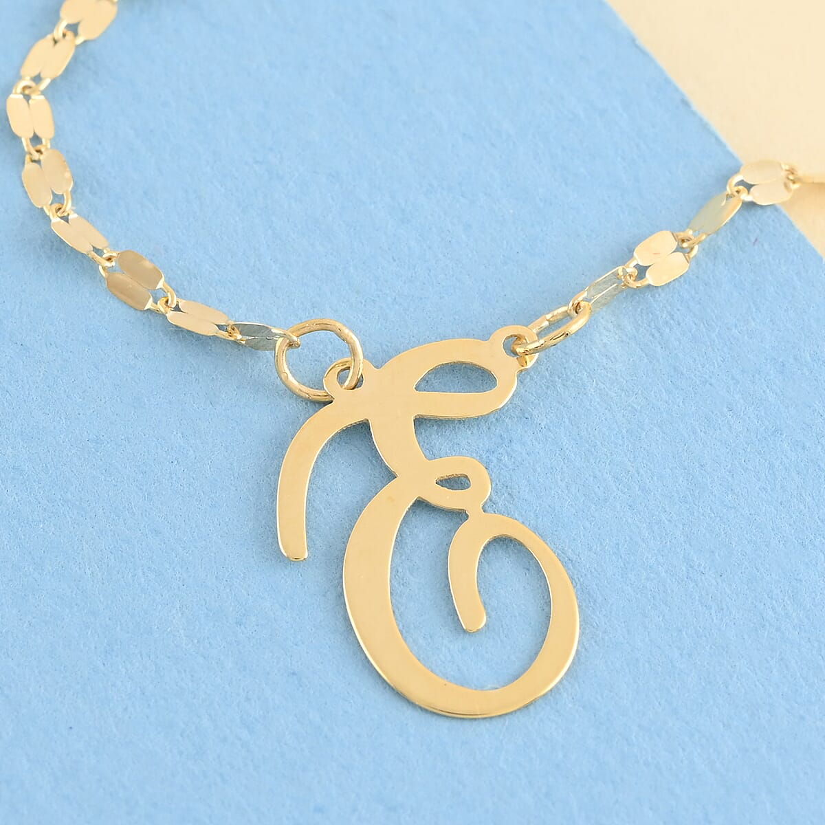 Maestro Gold Collection Italian 10K Yellow Gold 1.2 mm Initial E Necklace 18 Inches 1.0 Grams image number 1