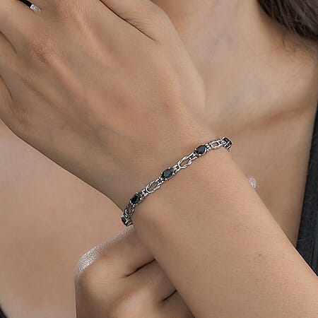 Thai Black Spinel - Product card gallery slide 4 (10178570912057)