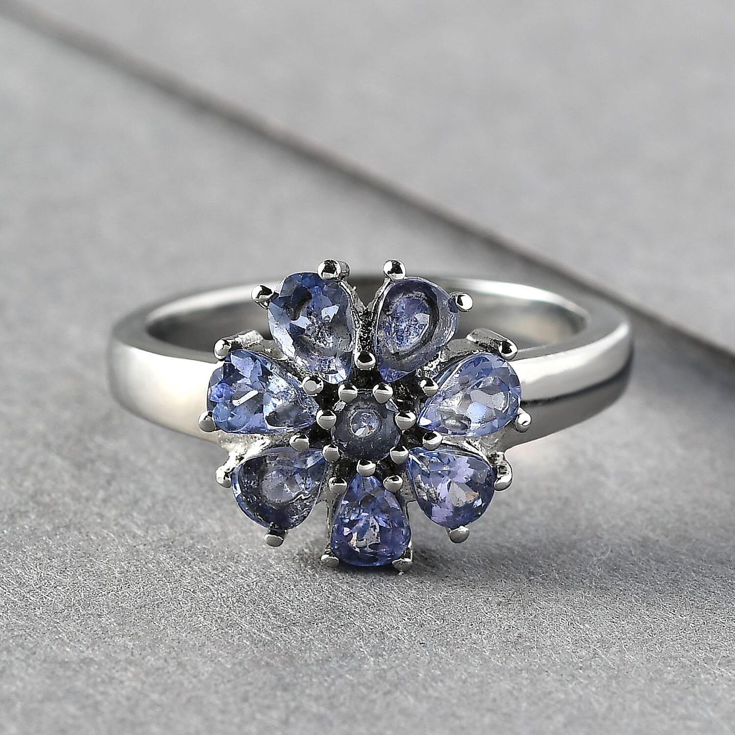 Tanzanite Floral Ring in Stainless Steel (Size 10.0) 0.90 ctw