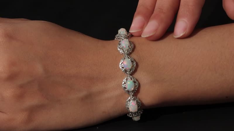 Premium Ethiopian Welo Opal Bracelet in Platinum Over Sterling Silver (6.50 In) 10.75 Grams 8.65 ctw (Delivered in 10-14 Business Days)
