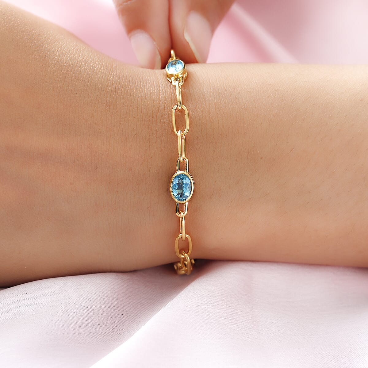 Madagascar Paraiba Apatite Station Bracelet in Vermeil Yellow Gold Over Sterling Silver (7.25 In) 2.75 ctw image number 2