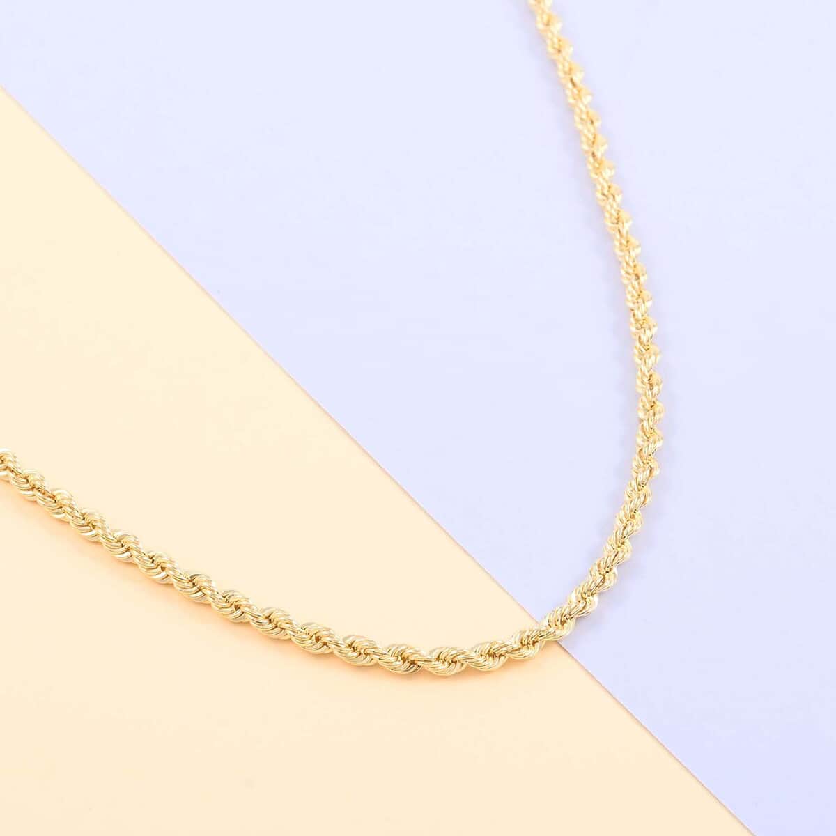 New York Closeout Italian 10K Yellow Gold 4mm Rope Necklace 26 Inches 8.5 Grams image number 1