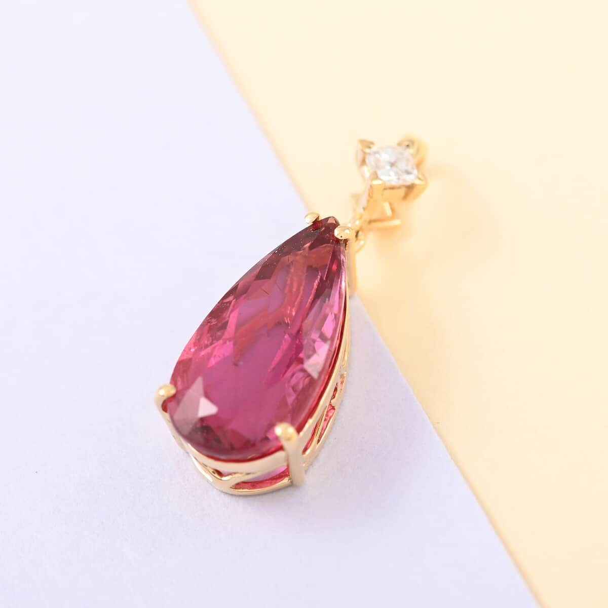 Certified & Appraised Iliana 18K Yellow Gold AAA Ouro Fino Rubellite and G-H SI Diamond Pendant 3.30 ctw image number 1