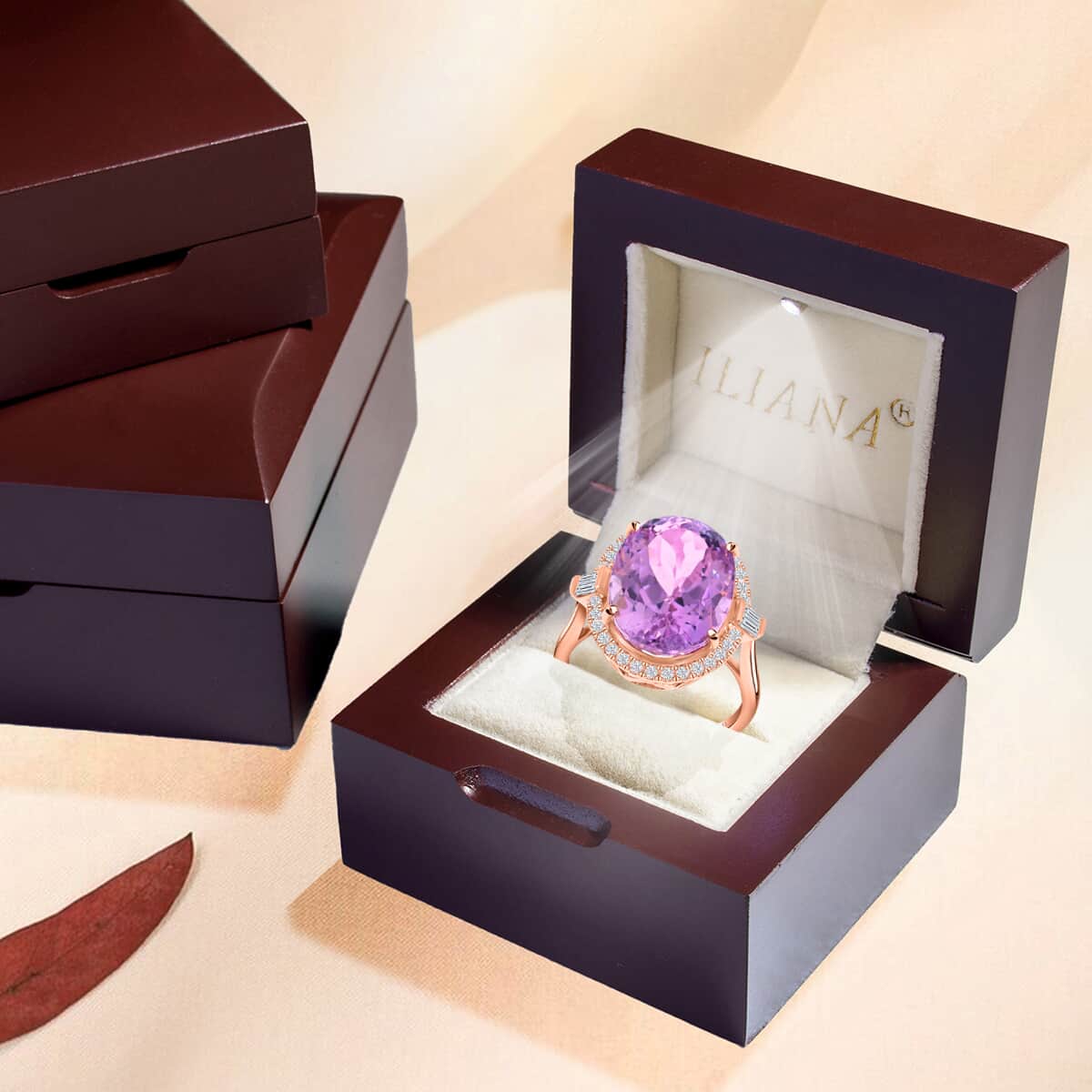 Certified and Appraised Iliana 18K Rose Gold AAA Patroke Kunzite and G-H SI Diamond Halo Ring (Size 7.0) 5.40 Grams 12.80 ctw image number 6