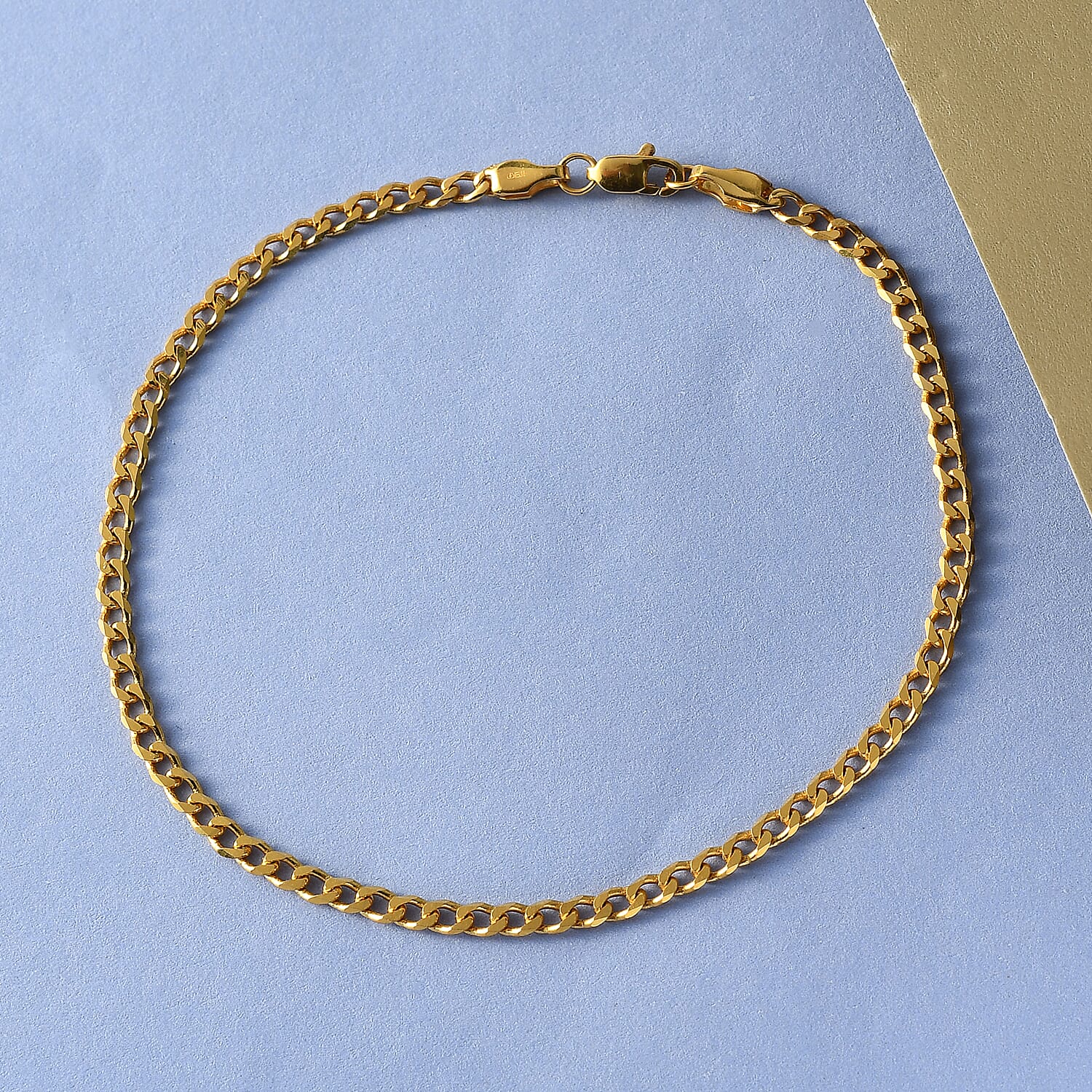 California Closeout 10K Yellow Gold 3mm Curb Bracelet (7.00 In) 1.60 Grams