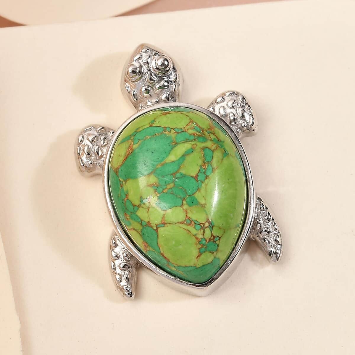 Mojave Green Turquoise Turtle Pendant in Platinum Over Copper with Magnet 14.85 ctw image number 1