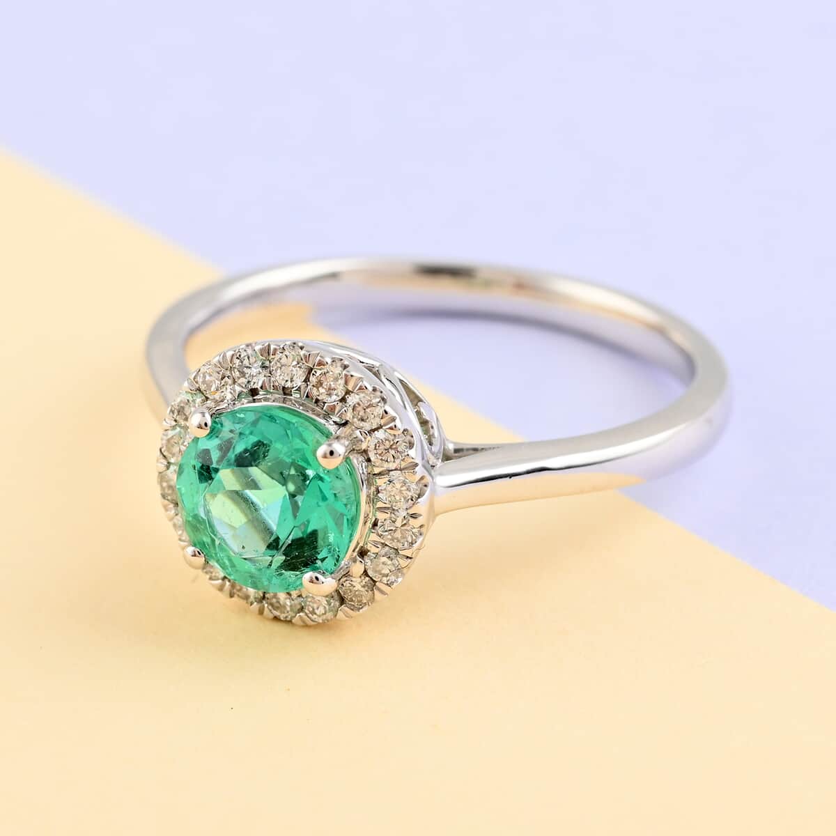 Certified and Appraised RHAPSODY 950 Platinum AAAA Boyaca Colombian Emerald and E-F VS Diamond Halo Ring (Size 6.0) 5.25 Grams 1.50 ctw image number 1