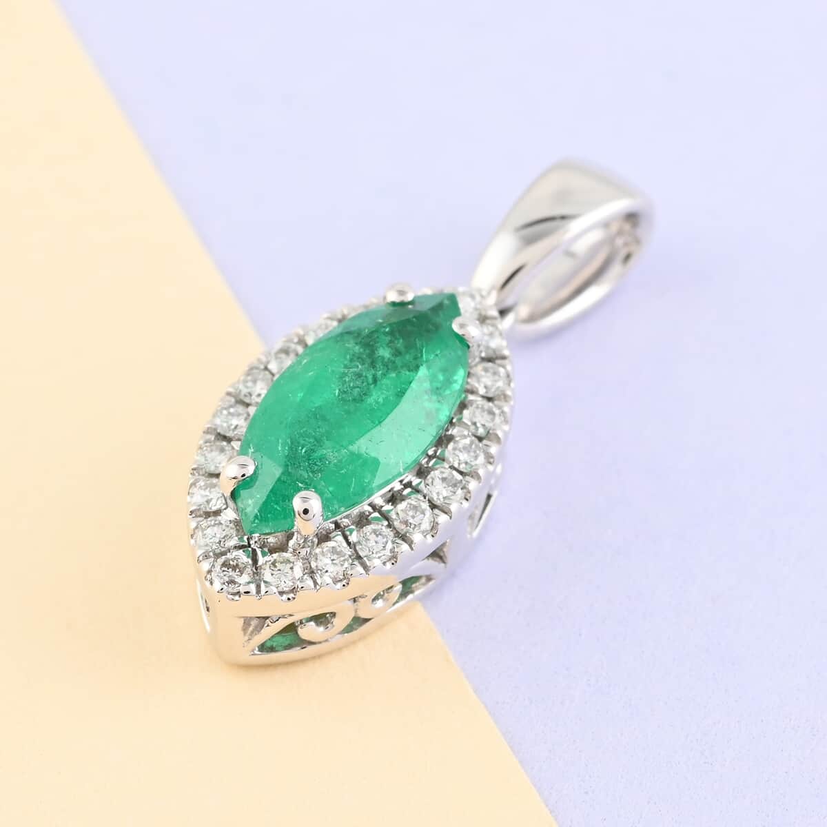 Certified & Appraised Rhapsody 950 Platinum AAAA Boyaca Colombian Emerald and E-F VS Diamond Halo Pendant 1.20 ctw image number 1