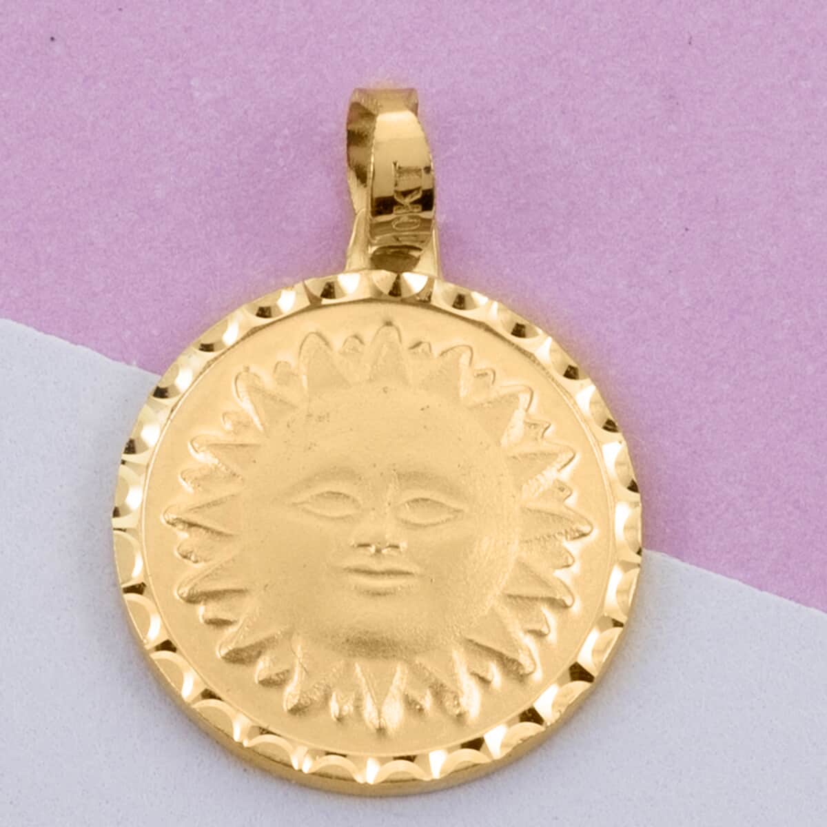 Maestro Gold Collection Italian 10K Yellow Gold Moon and Sun Reversible Lucky Coin Pendant 2 Grams image number 2