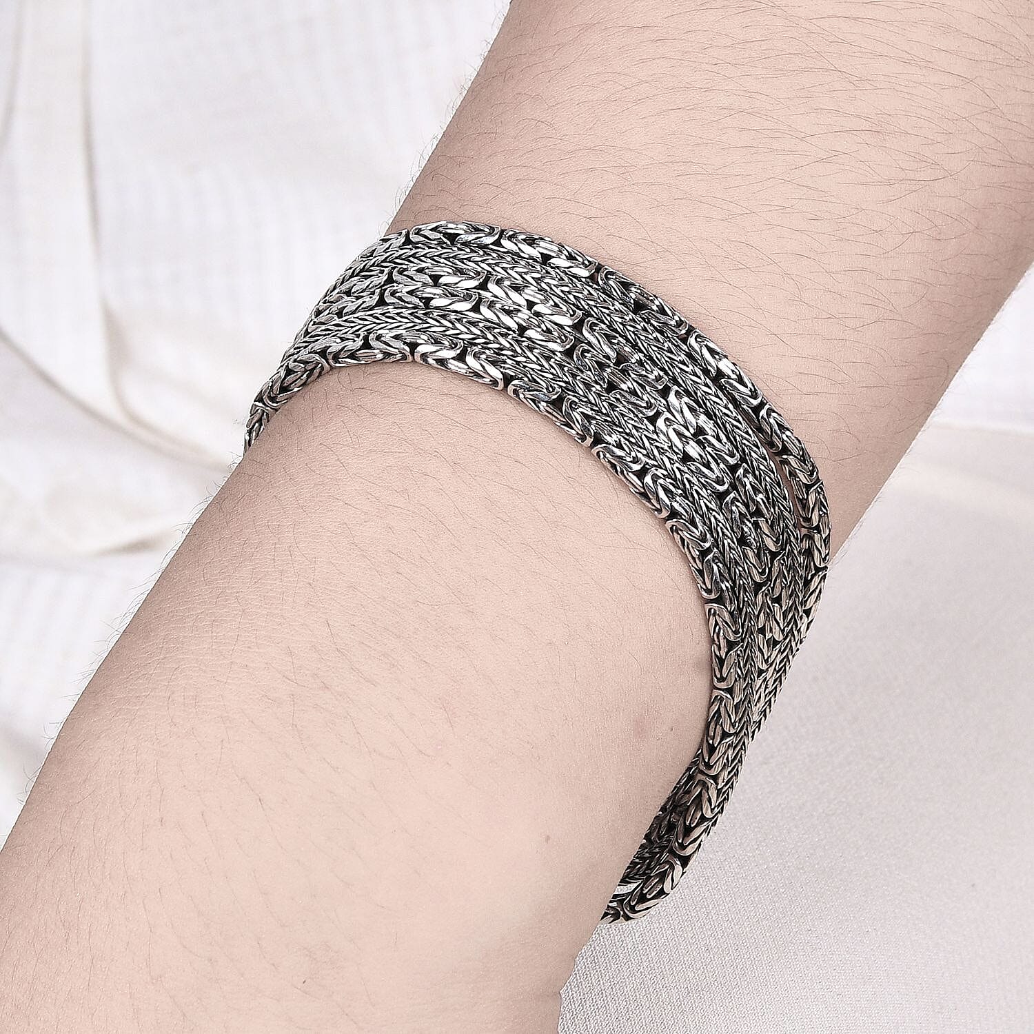 8 inches - Product card gallery slide 3 (10144455754011)