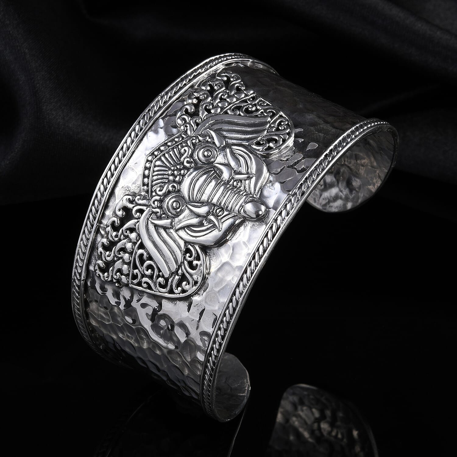 Bali Legacy Sterling Silver Elephant Cuff Bracelet (7.50 In) 45 Grams