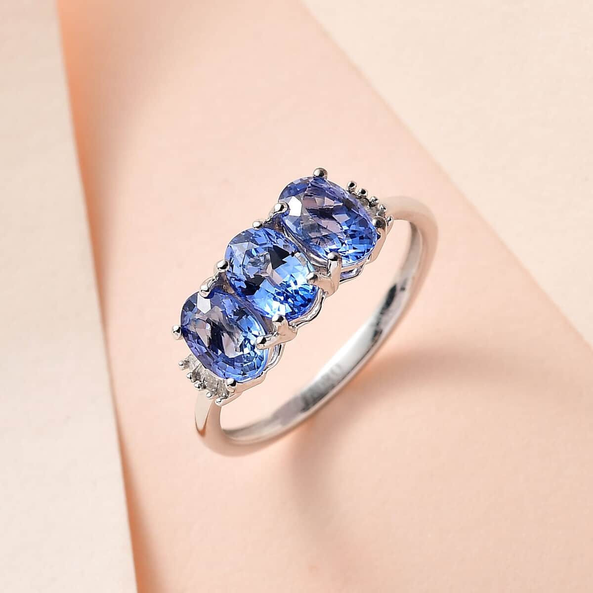 Luxoro 10K White Gold AAA Ceylon Blue Sapphire and Diamond 3 Stone Ring (Size 10.0) 1.80 ctw image number 1