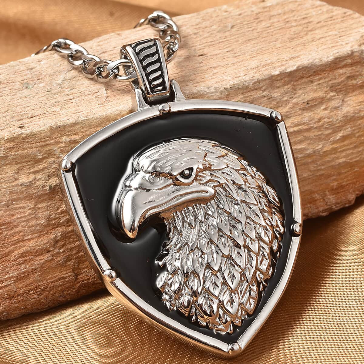 Enameled Double Sided Shield Shape Eagle Necklace 24 Inches in Stainless Steel image number 1