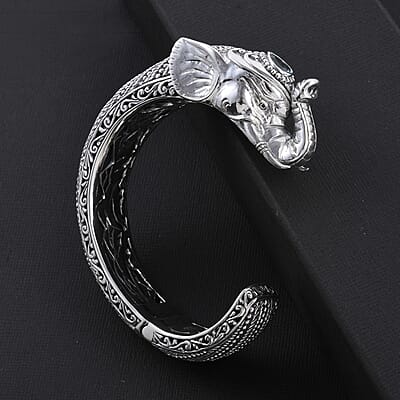 Bali Legacy Blue Topaz and Thai Black Spinel Elephant Cuff Bracelet in Sterling Silver (7.50 In) 102.25 Grams 2.00 ctw