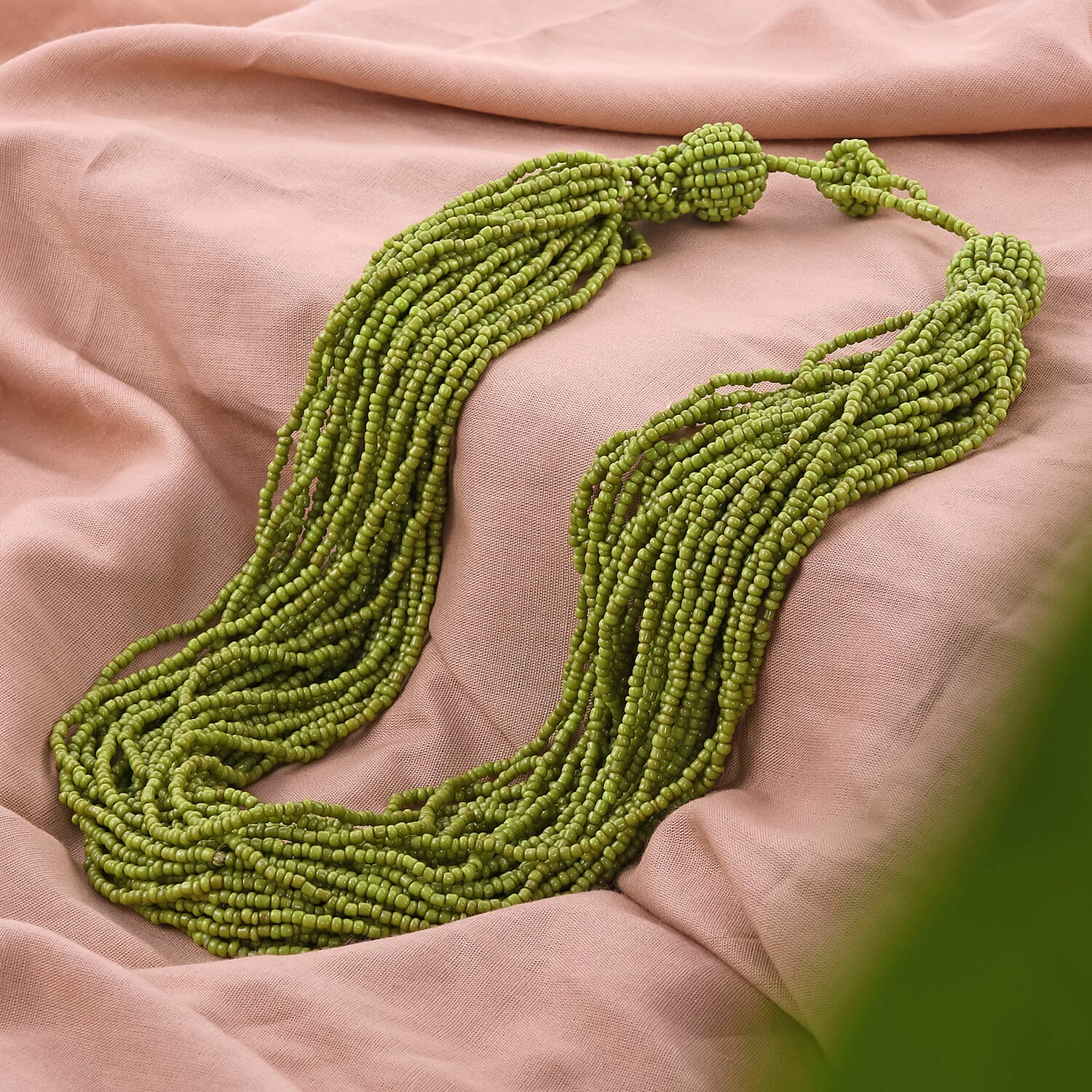 Green Seed Bead Glass Multi Strand Necklace (Approx 22 in) in Silvertone